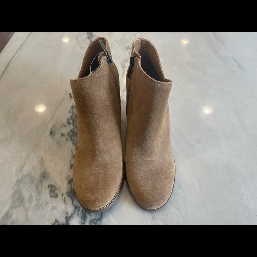 Lucky Brand Wedge Booties NWOT :)
